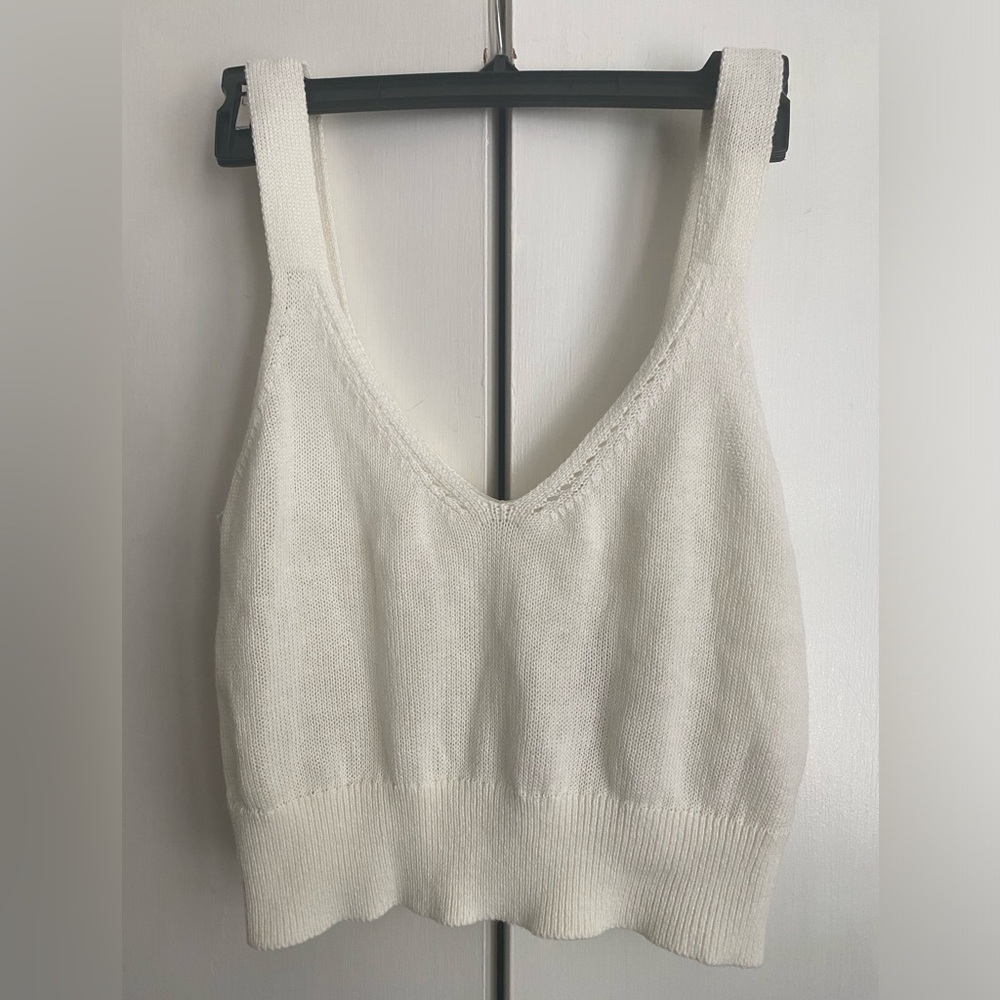 Ivory sweater tank NWT